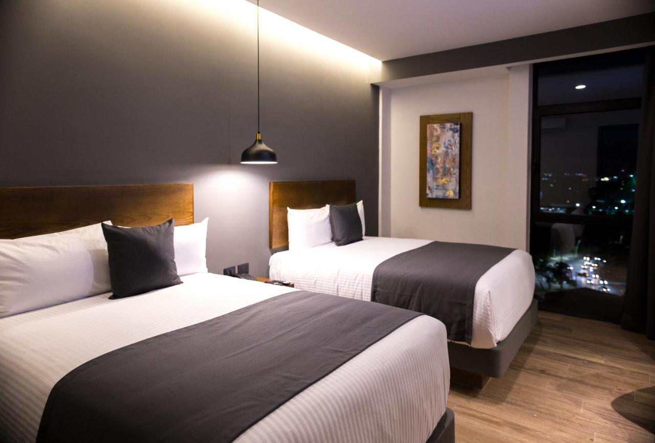 Gumont Guadalajara Lopez Mateos - Minerva Hotell Eksteriør bilde