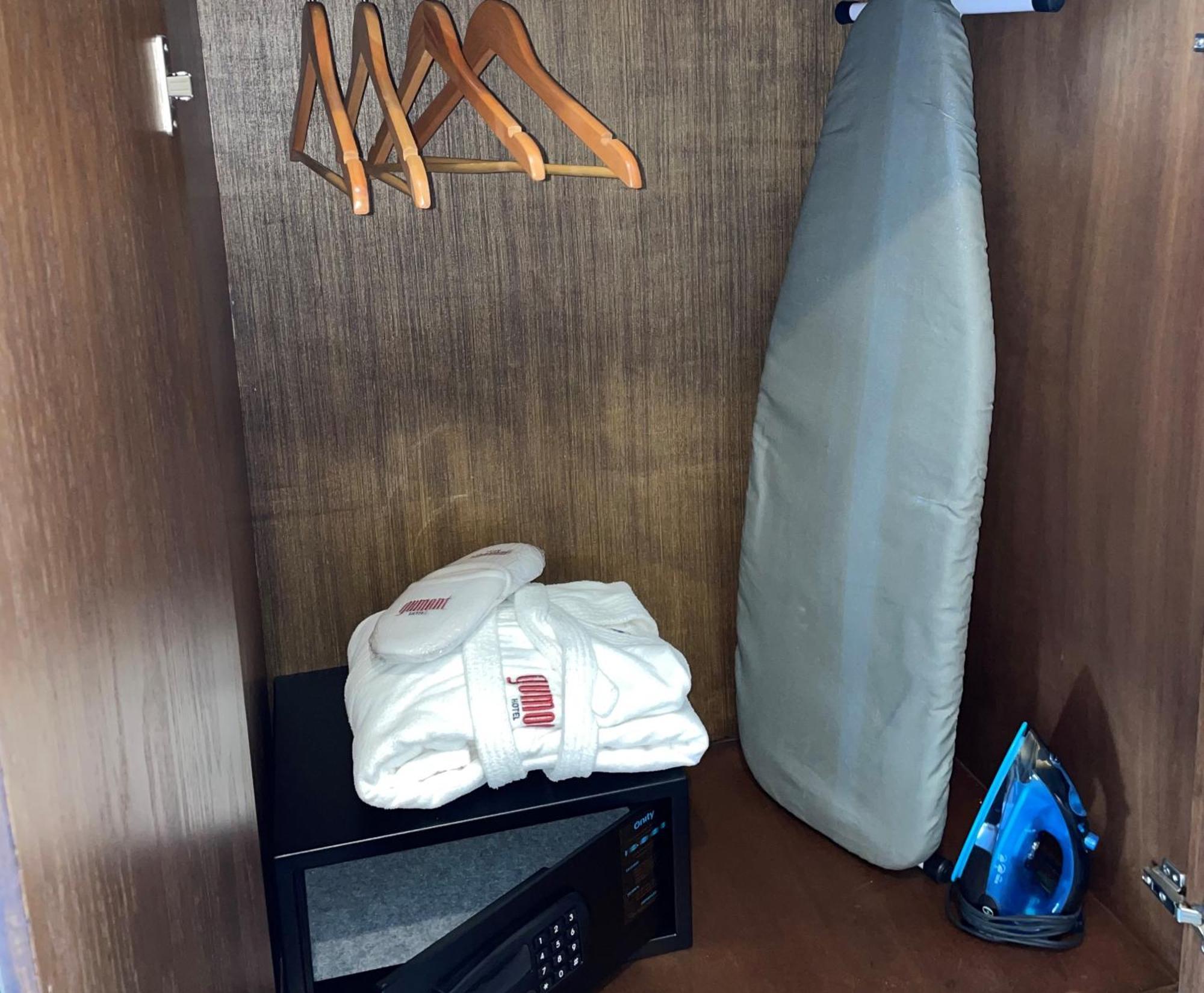 Gumont Guadalajara Lopez Mateos - Minerva Hotell Rom bilde